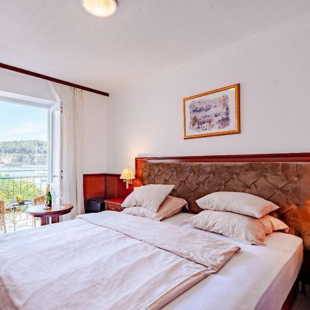 Hotel Dalmacija Vela Luka Buitenkant foto