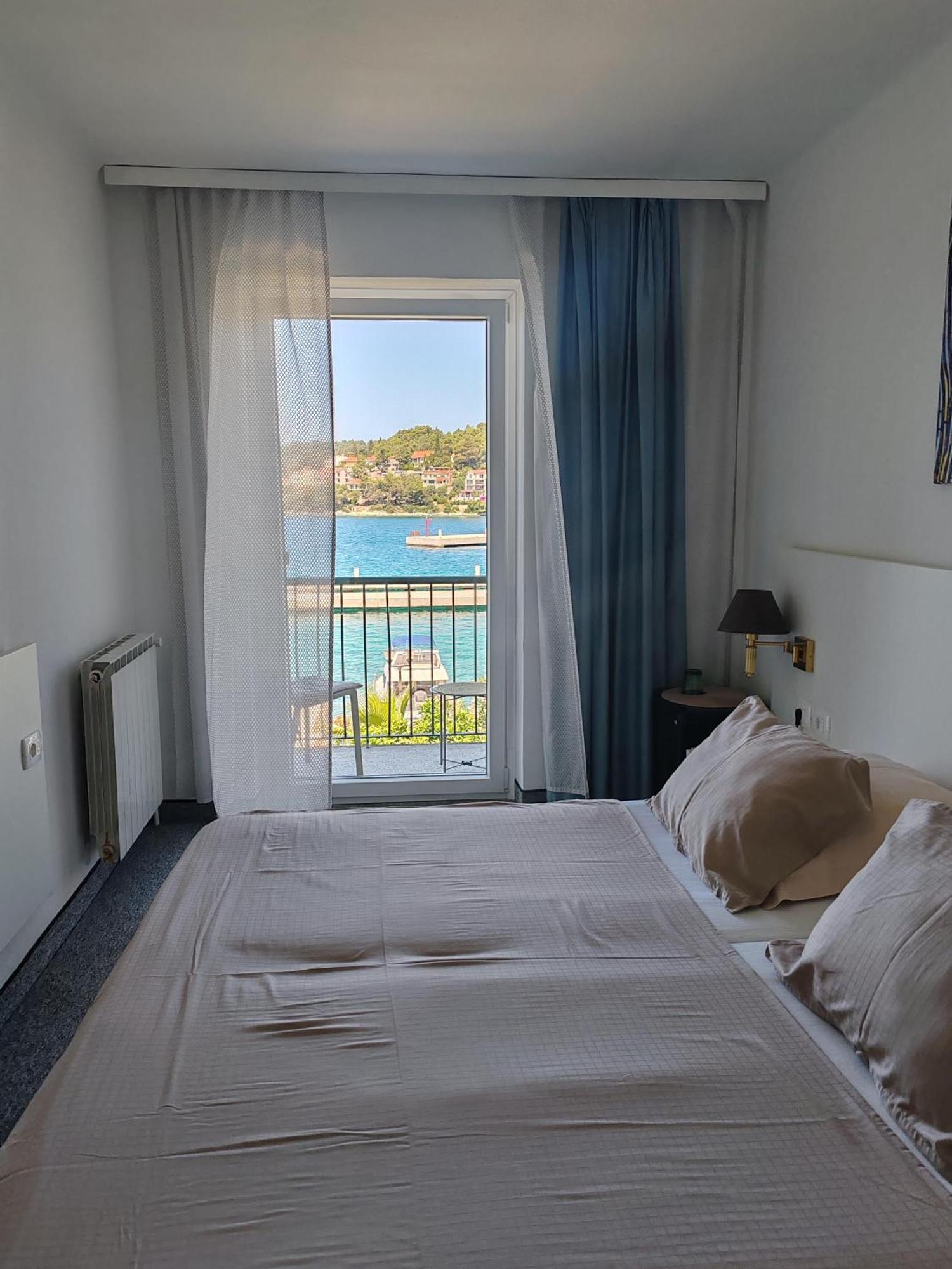 Hotel Dalmacija Vela Luka Buitenkant foto